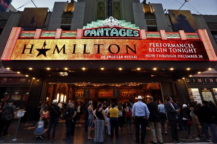 Spacious Condo w/ Balcony! gallery image 5