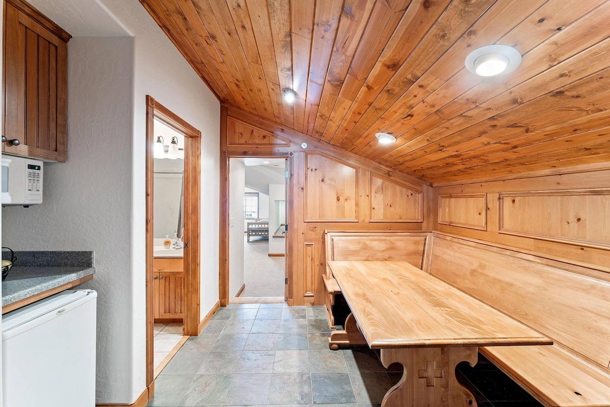 Luxe Chalet