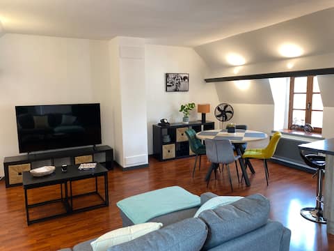 Annonce Airbnb populaire: Under the rooftops of Arras à Arras