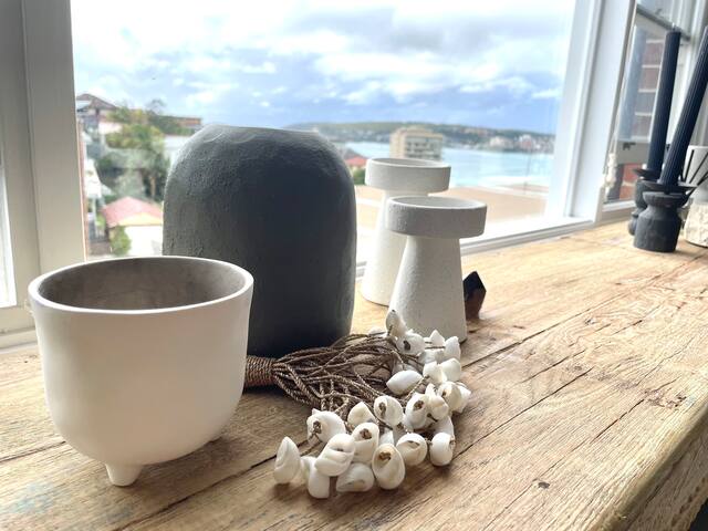 Coastal unit living at its best. gallery image 5