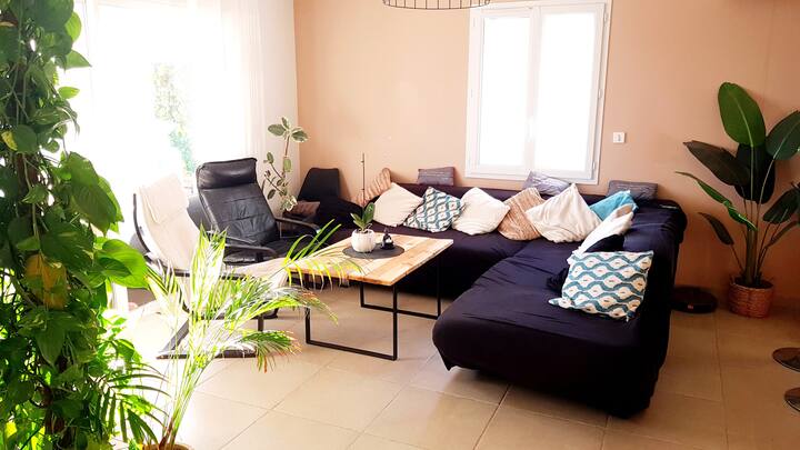 მისაღები ოთახი