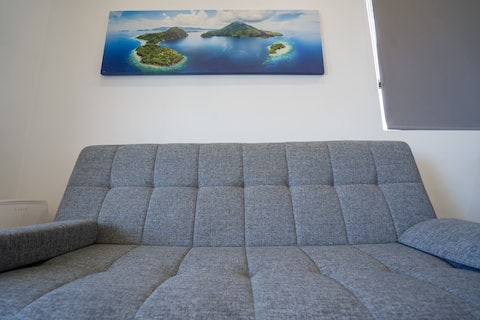 Anuncio de Airbnb popular: Mi Casita-Orlando,Costa Adeje, swimmingpools&Beach en Adeje