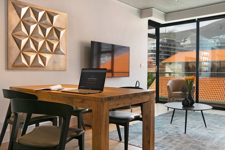 2BR Apartment | Latitude Aparthotel by Totalstay gallery image 2