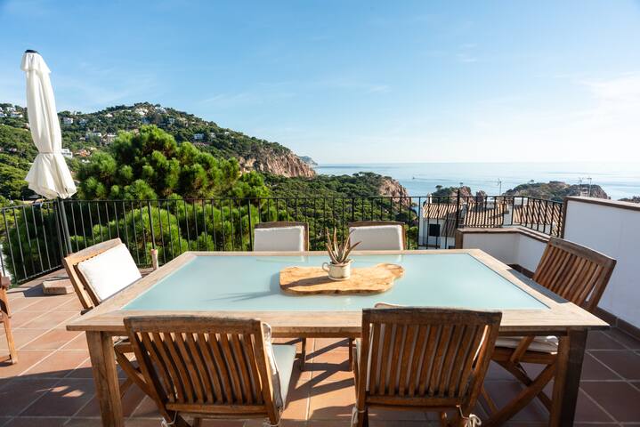 Amazing Seaview house in Tamariu gallery image 2