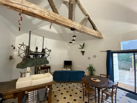 House - Old Chai