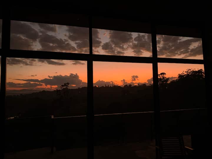 Vista Incrível, Lareira, Piscina E Privacidade - Itatiba