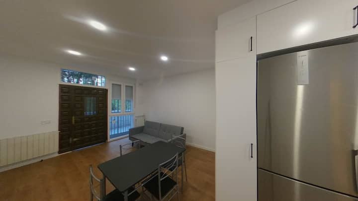 M144 Apartment In Tucurinca - Coslada