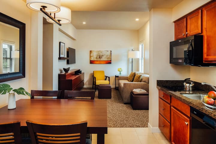 ห้องครัวและห้องนั่งเล่น