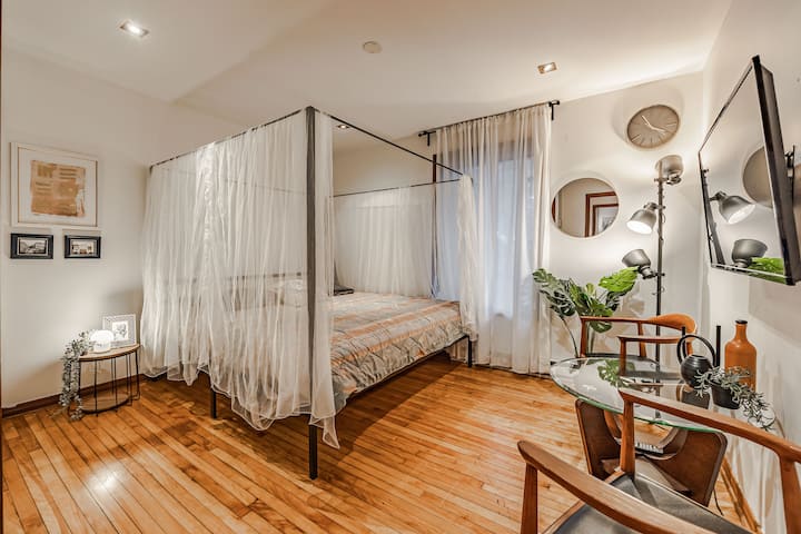 საძინებელი 1