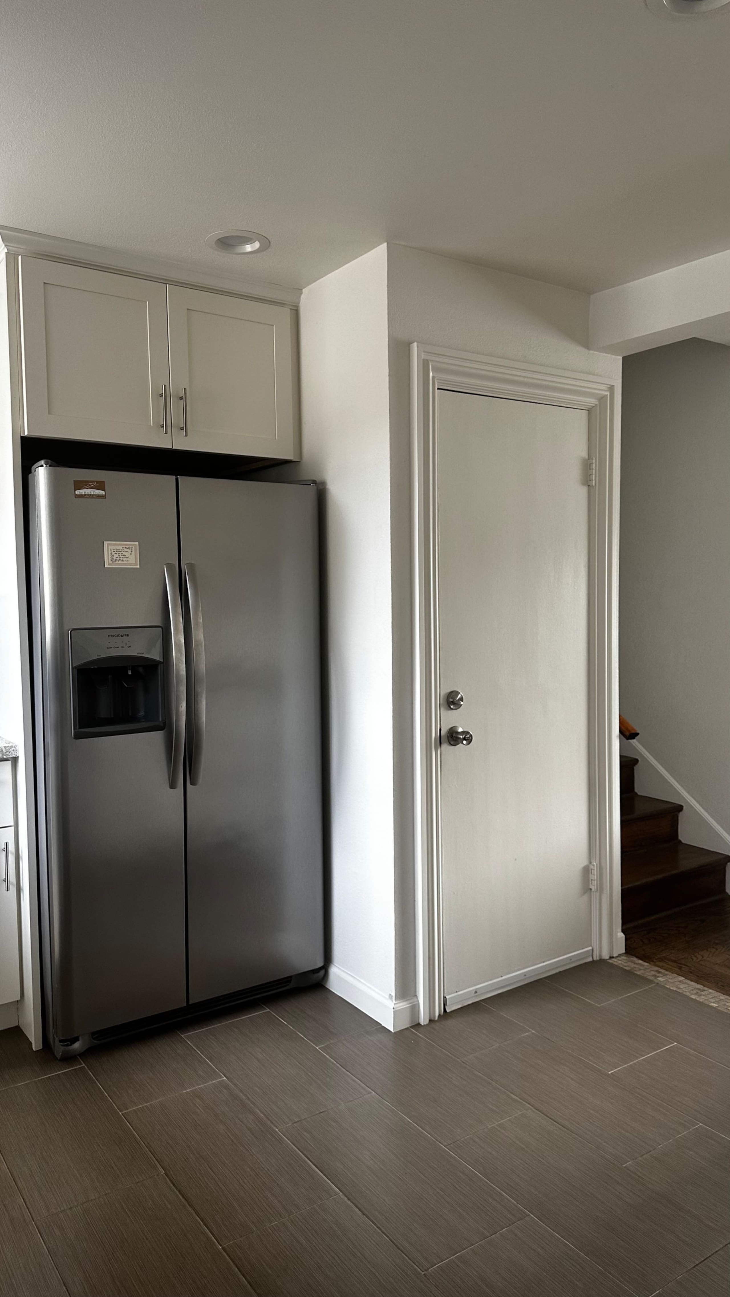 Home in South San Francisco · ★4.9 · 3 bedrooms · 4 beds · 1 private bath - Image 10