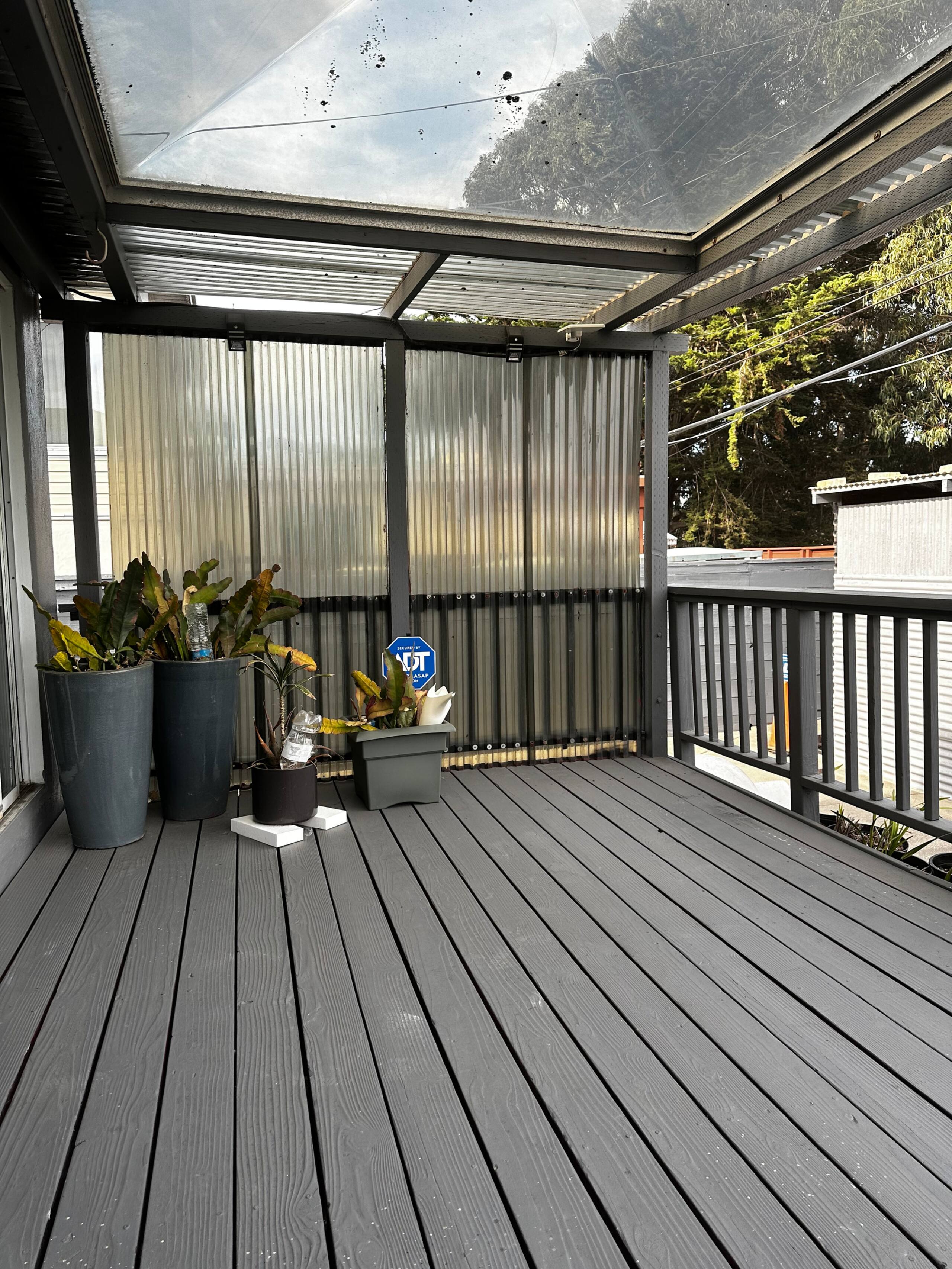 Home in South San Francisco · ★4.9 · 3 bedrooms · 4 beds · 1 private bath - Image 18