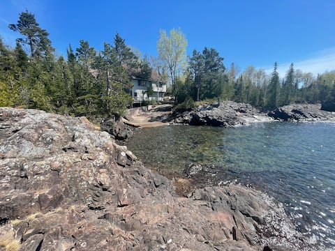 Cat Harbor - Copper Suite - On Lake Superior