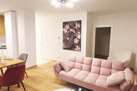 Top Airbnb: Apartment in newly built apartment building 3 in Simmering