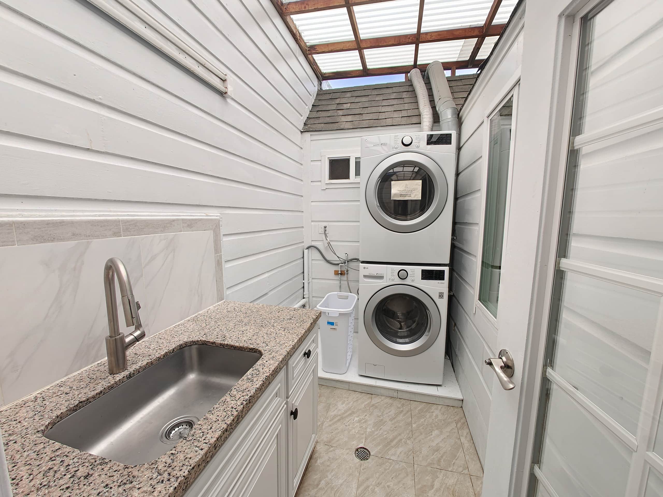 Home in San Francisco · ★4.74 · 3 bedrooms · 4 beds · 2 baths - Image 37