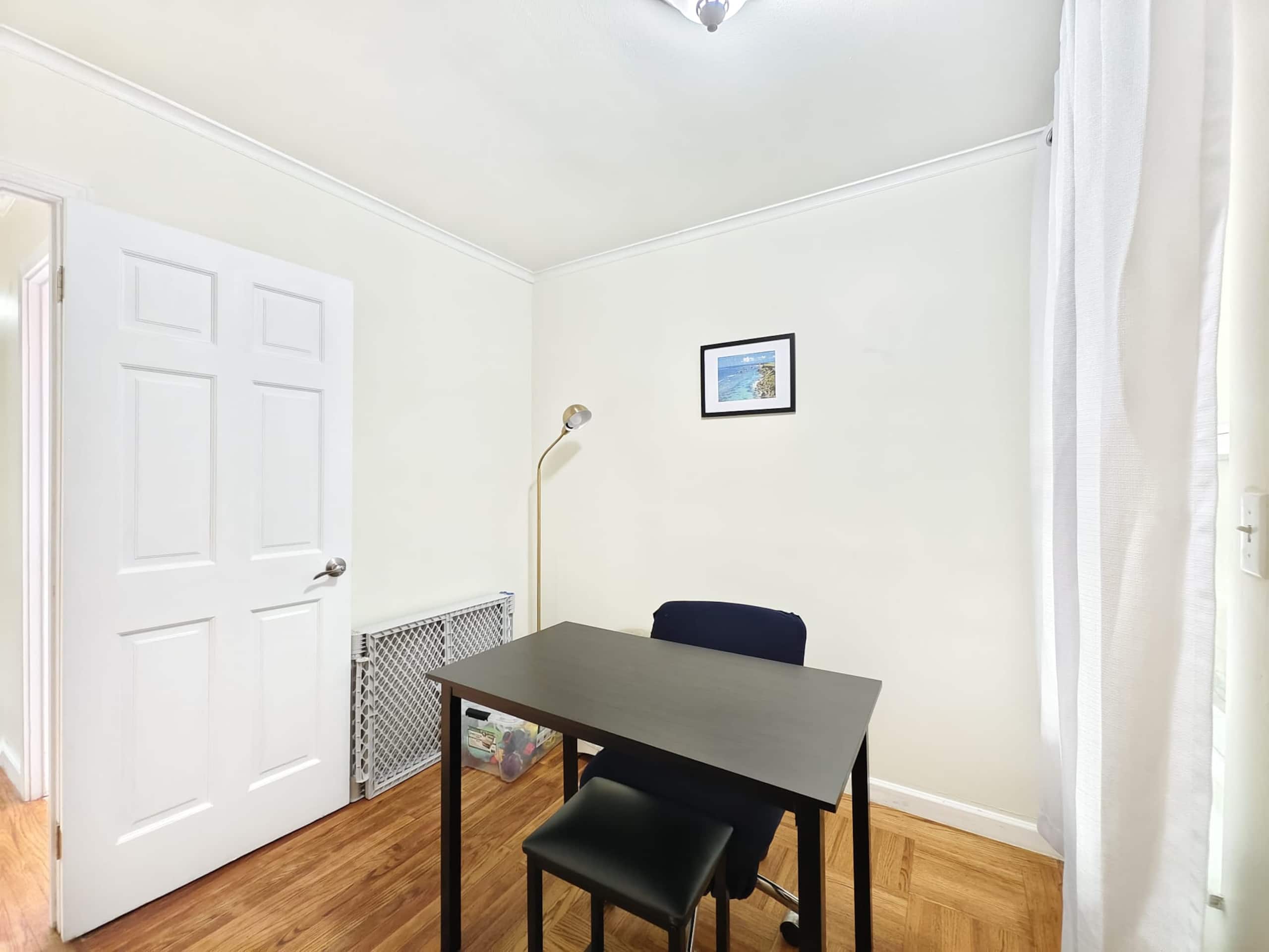Home in San Francisco · ★4.74 · 3 bedrooms · 4 beds · 2 baths - Image 22