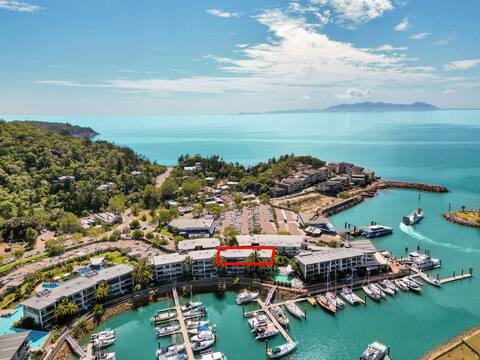 Luxury Waterfront Penthouse Blue on Blue Resort