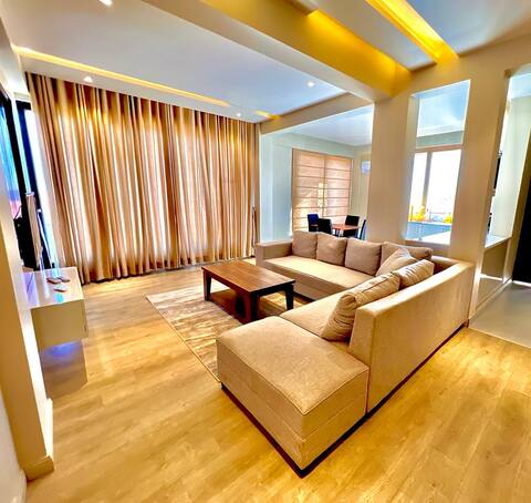 3 Bed Royal