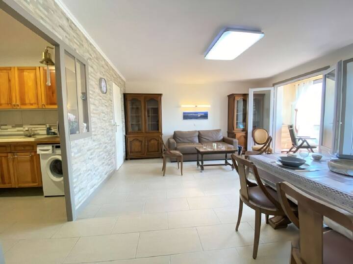 მისაღები ოთახი