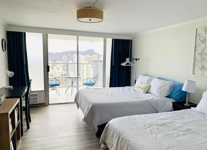 Condo in Waikiki Apartments for Rent in Honolulu, Hawaii, United