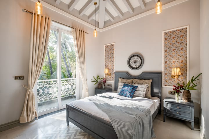 Bedroom 1 image 2