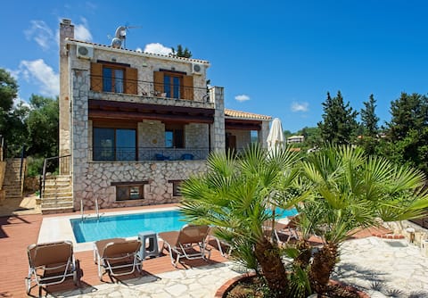 Villa Petalouda - Traditional Villa - Private Pool