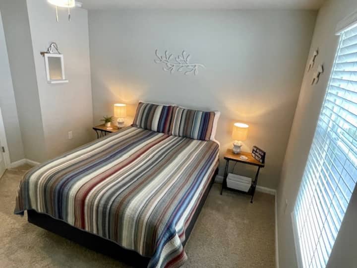 クイーンサイズベッド