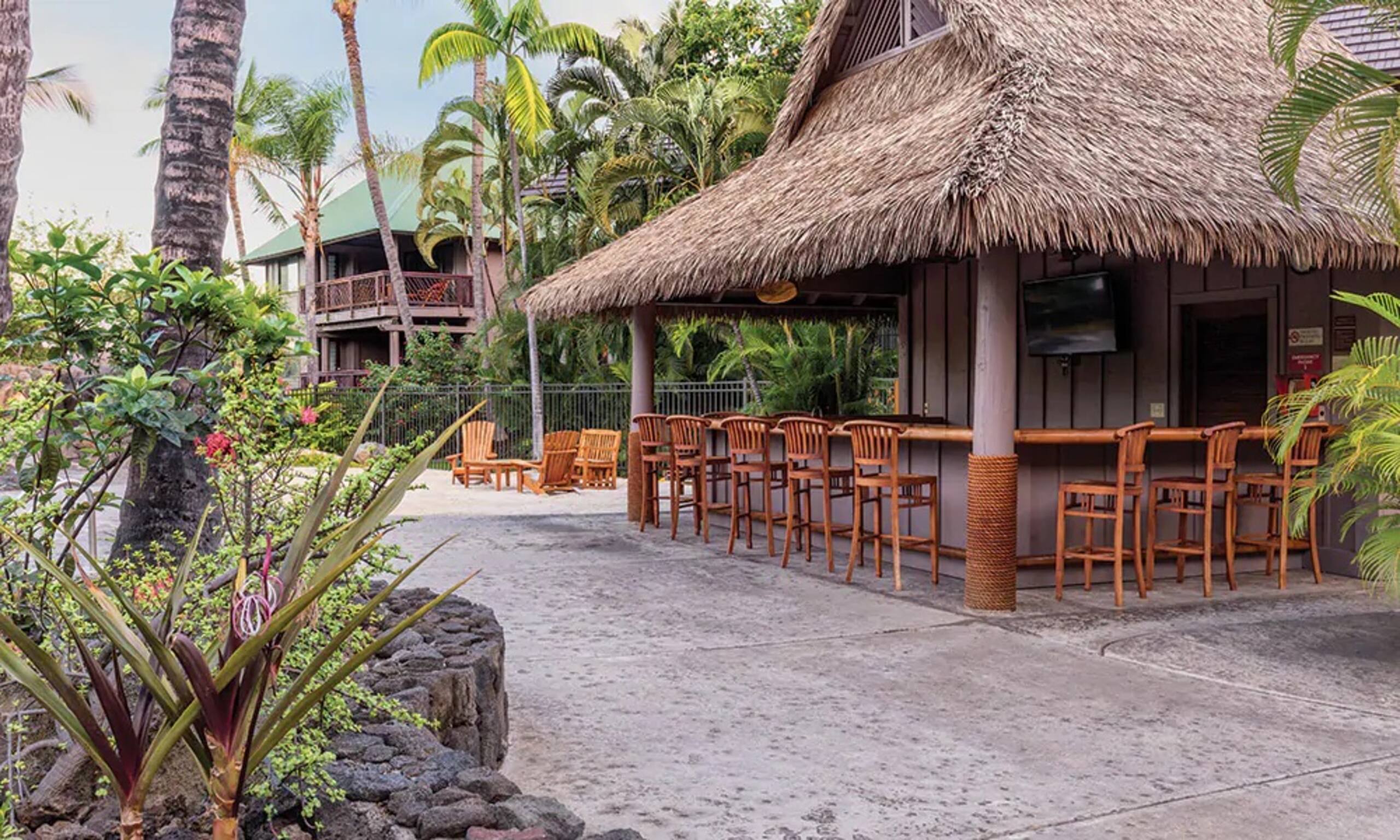 Kona Hawaiian 2BR Deluxe! SuperHost - Photo 10