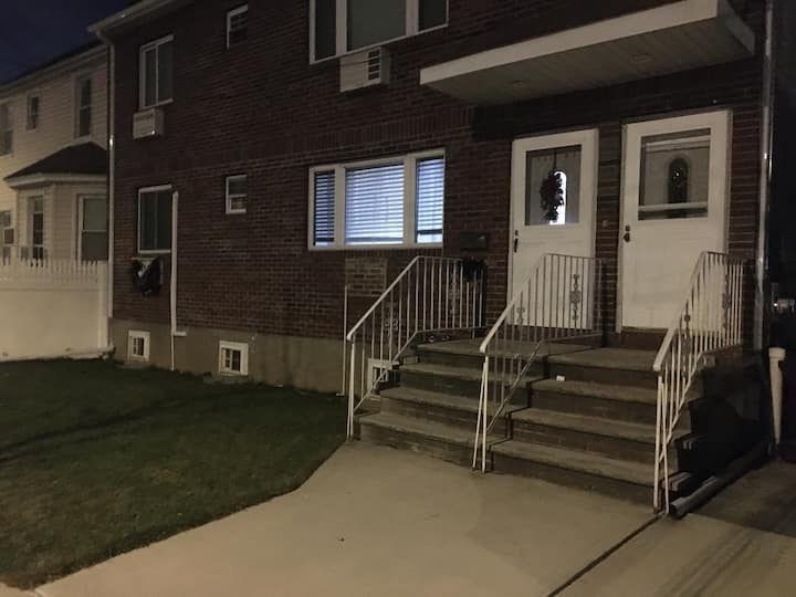 Amazing Grace Guest house Houses for Rent in Queens, New York, United