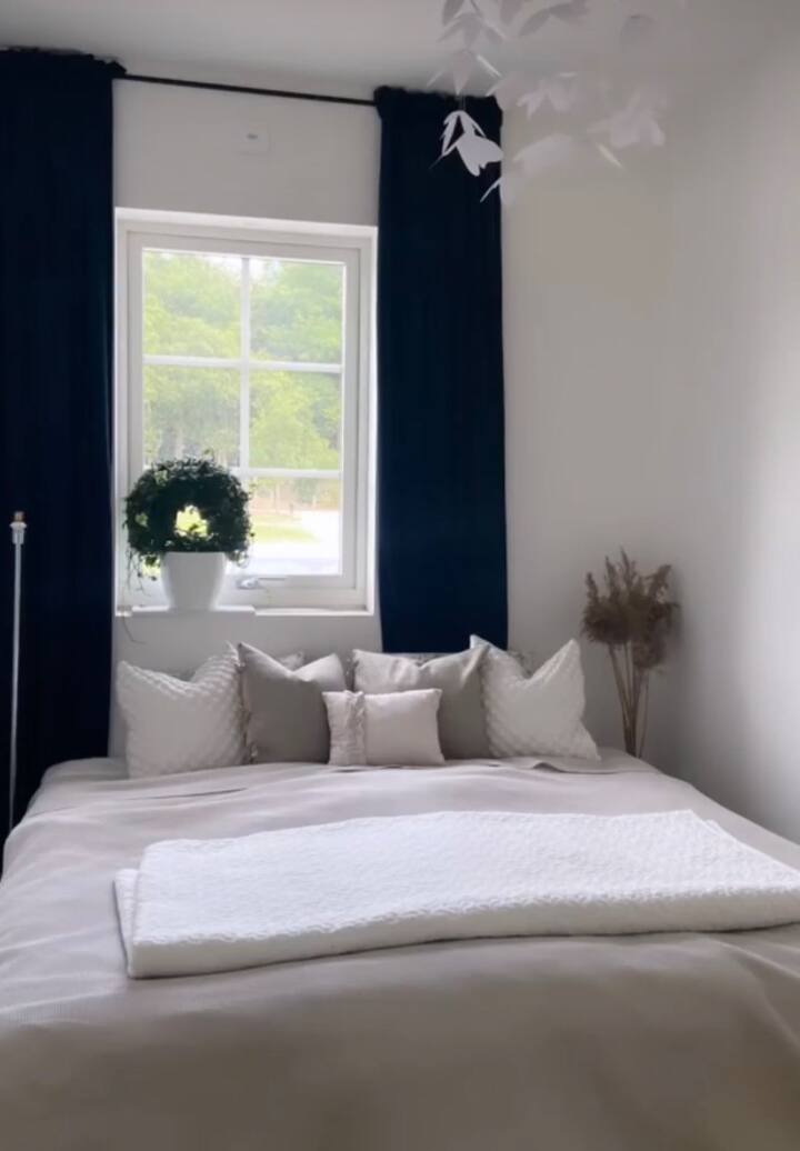 غرفة النوم 1