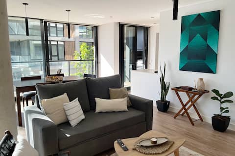 Top Airbnb: San Lorenzo Residences in Los Troncos