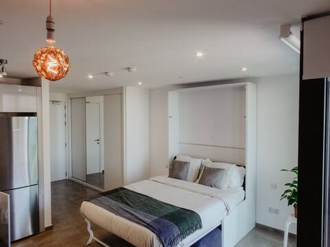 Summer Sunrise Oceanview Balcony | 1-bed Studio