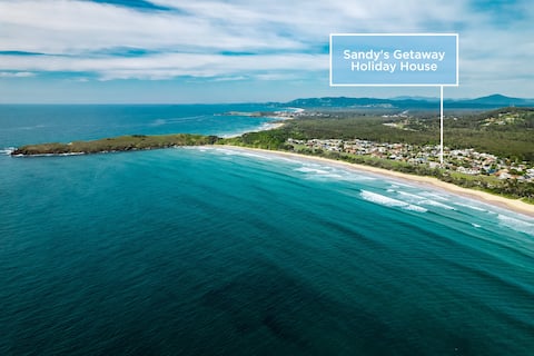 Sandys Getaway Oceanfront Sleeps 6 Sea Breezes