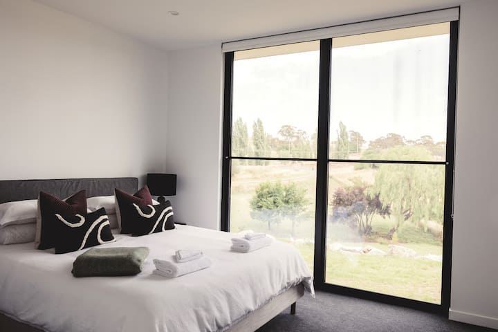 The Horned Cow - King Bedroom