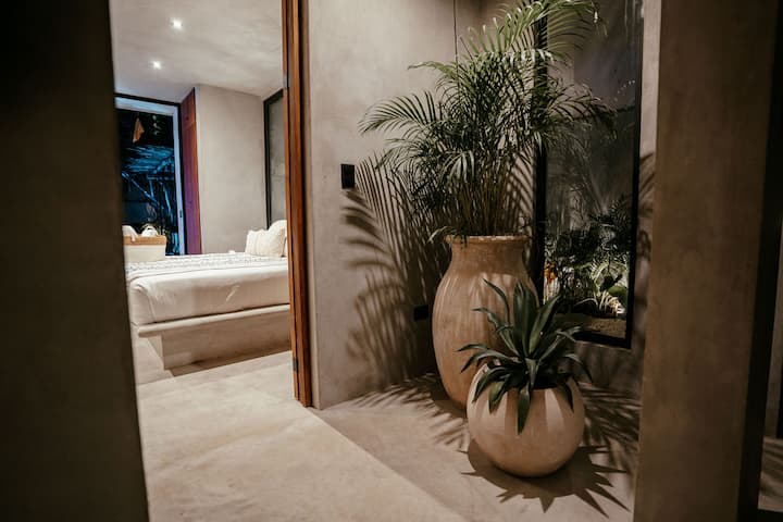 Ingresso dall'atrio alla camera da letto padronale