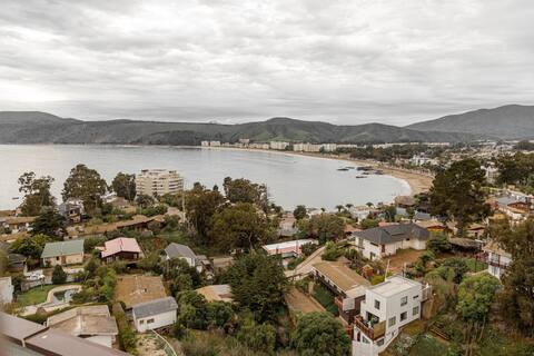 Papudo Mirador: Penthouse duplex with quincho