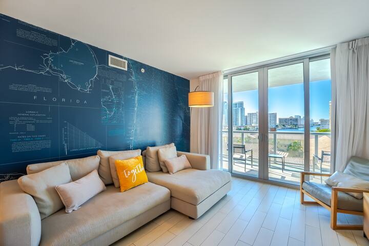 2BR Amazing SouthBayView Condo with Kitchen gallery image 4