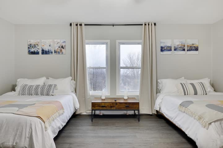 Bedroom #3 - Two Queen Size Beds