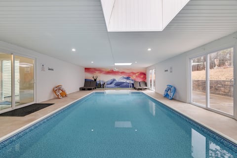 !*Heated Indoor Pool!* Modern HUGE 5BA/6BD House*!