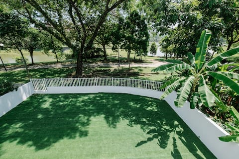 Villa Gathering LakeVilla @ Putrajaya@BathTub Pool