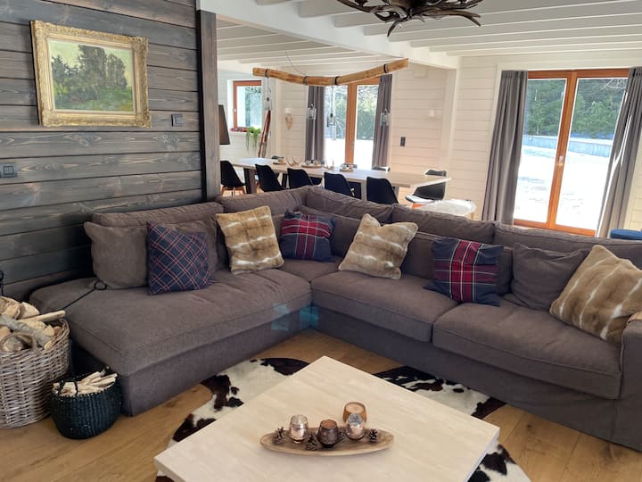 Luxueuze Chalet Met Bar Nabij Baraque De Fraiture - Houffalize
