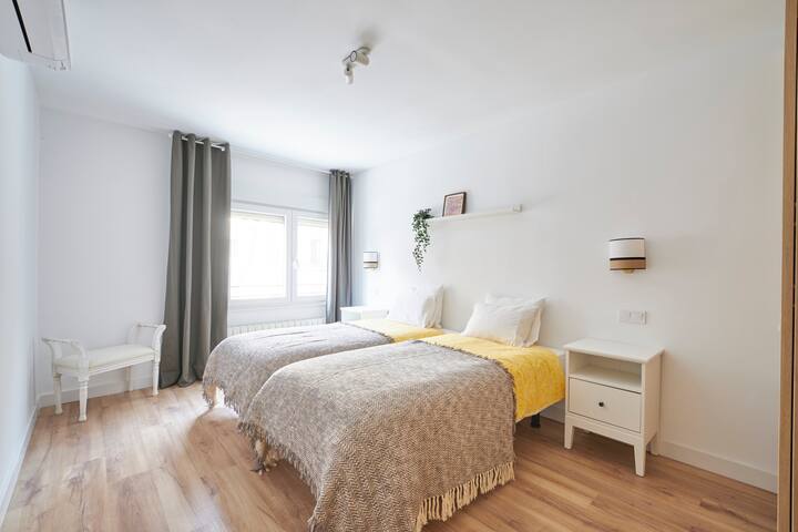 Cascorro, Huge and Impressive by months gallery image 4