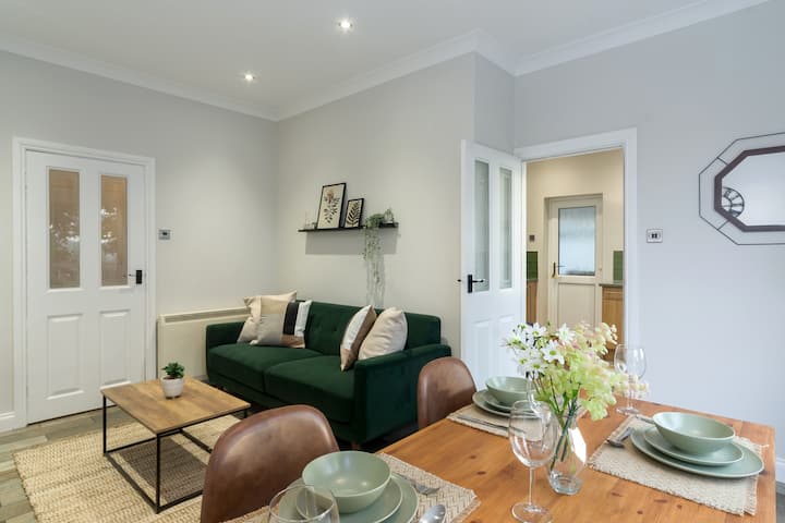Elegant Three Bed Bungalow - Lincolnshire