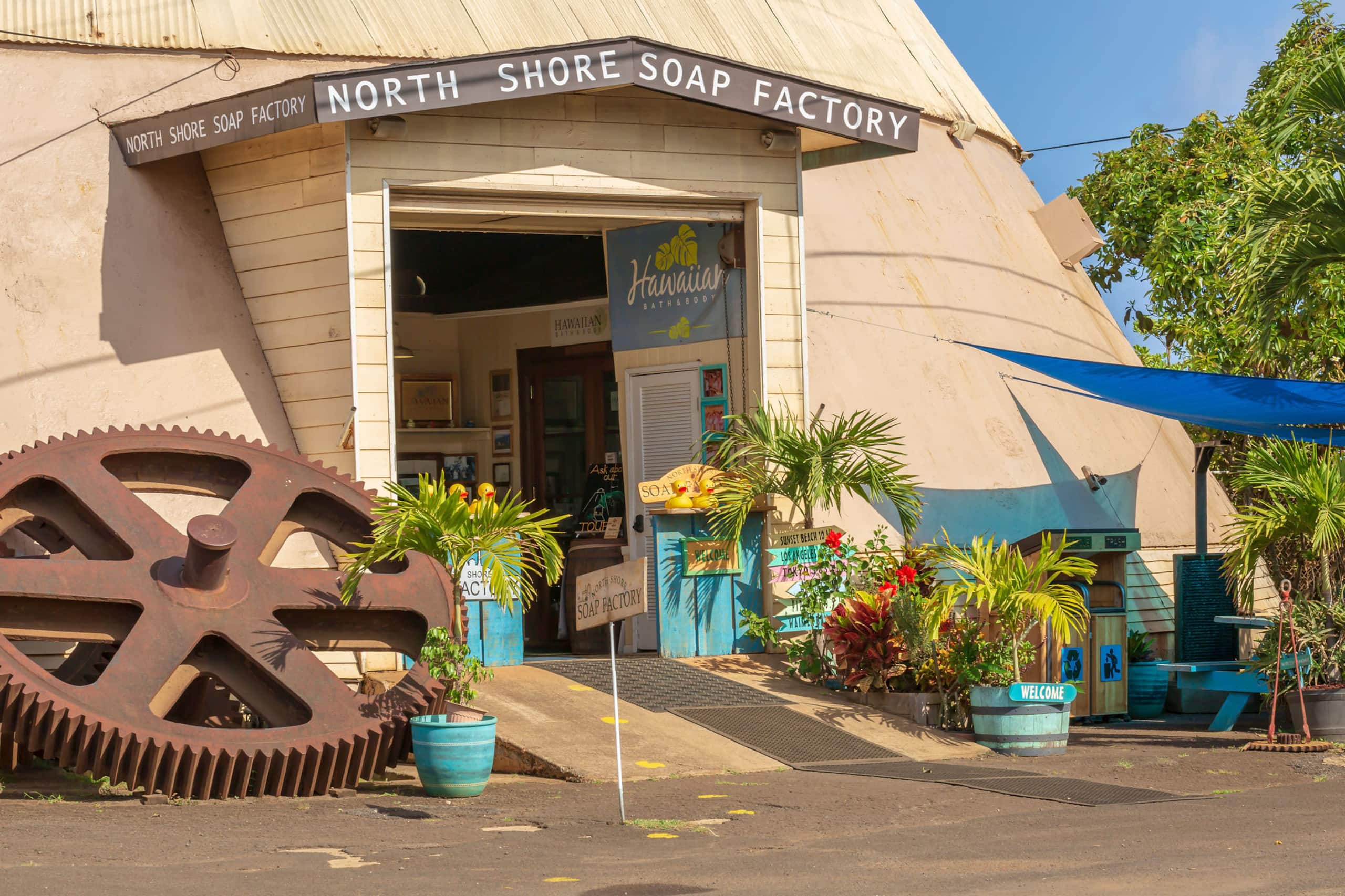 Condo in Kahuku · ★4.93 · 1 bedroom · 1 bed · 1 shared bath - Image 14