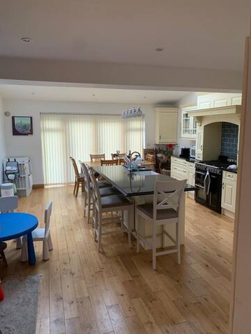 Family home in South Dublin gallery image 3