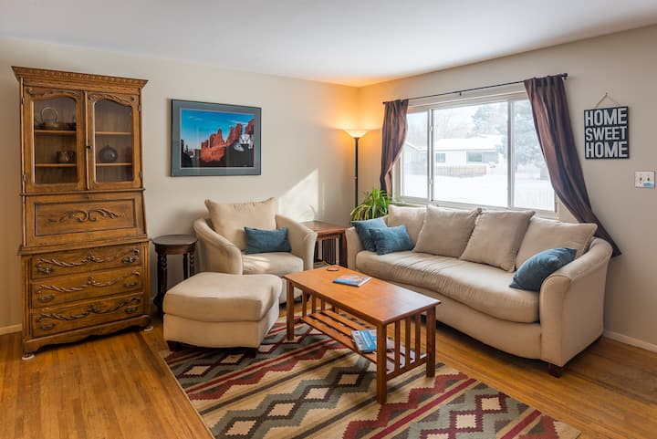 Home Away - Colorado Springs, CO