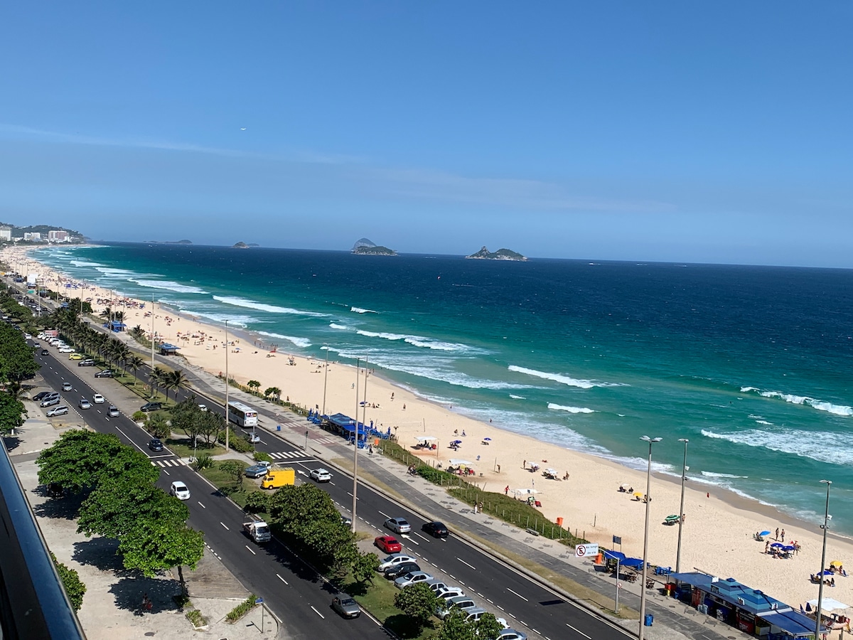 Top Airbnb: Stunning sea view - 2 BR - Rio de Janeiro em Barra Da Tijuca