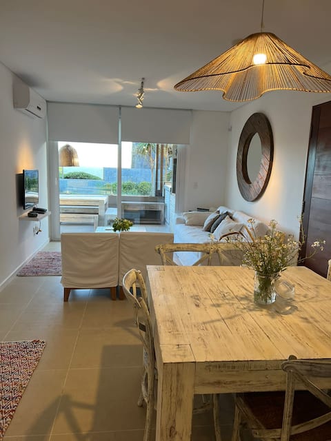 Departamento Palcos de Manatiales, Punta del Este