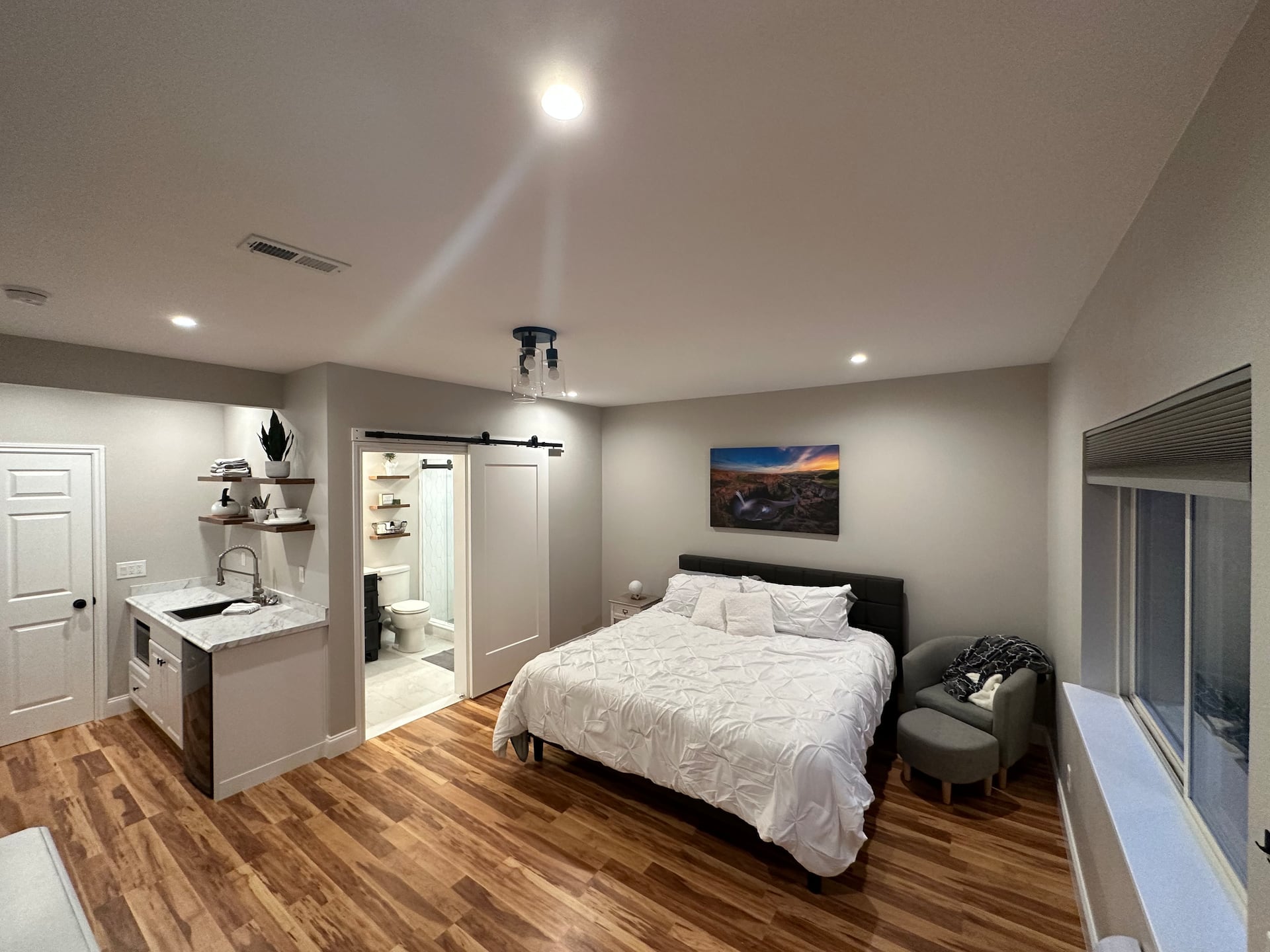 Beautiful Richland - Suite A