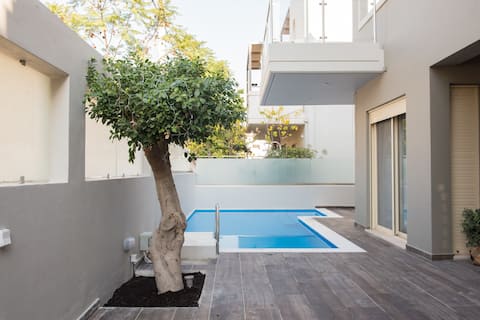 Palmyra Athens Riviera with private pool