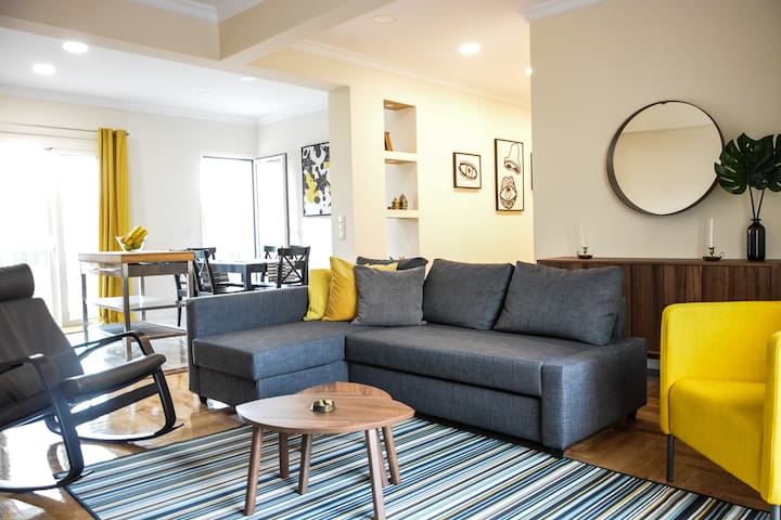 The Parthenon Terrace ReNoVaTeD with a view !